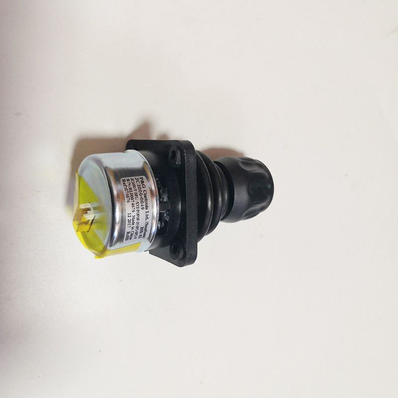 JC2000-0049 JC2000-T(SPL)-XYZ- - Joystick Module のレビューと価格